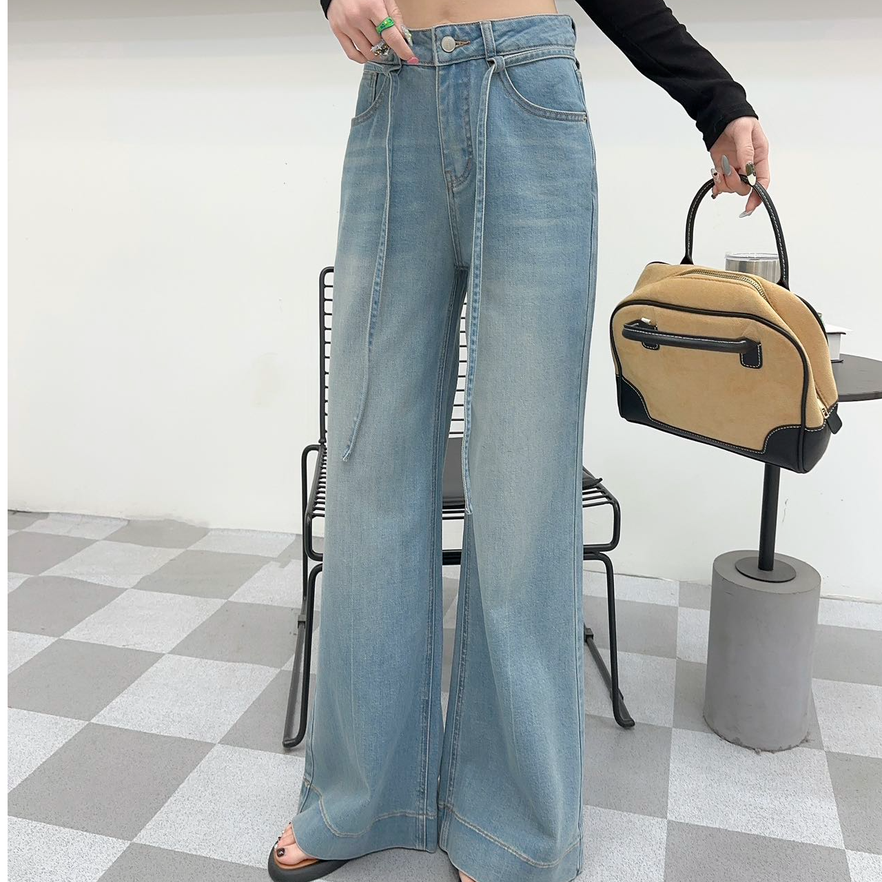 浅蓝色高腰微喇牛仔裤直筒高腰显瘦休闲百搭春季拖地裤有腰带