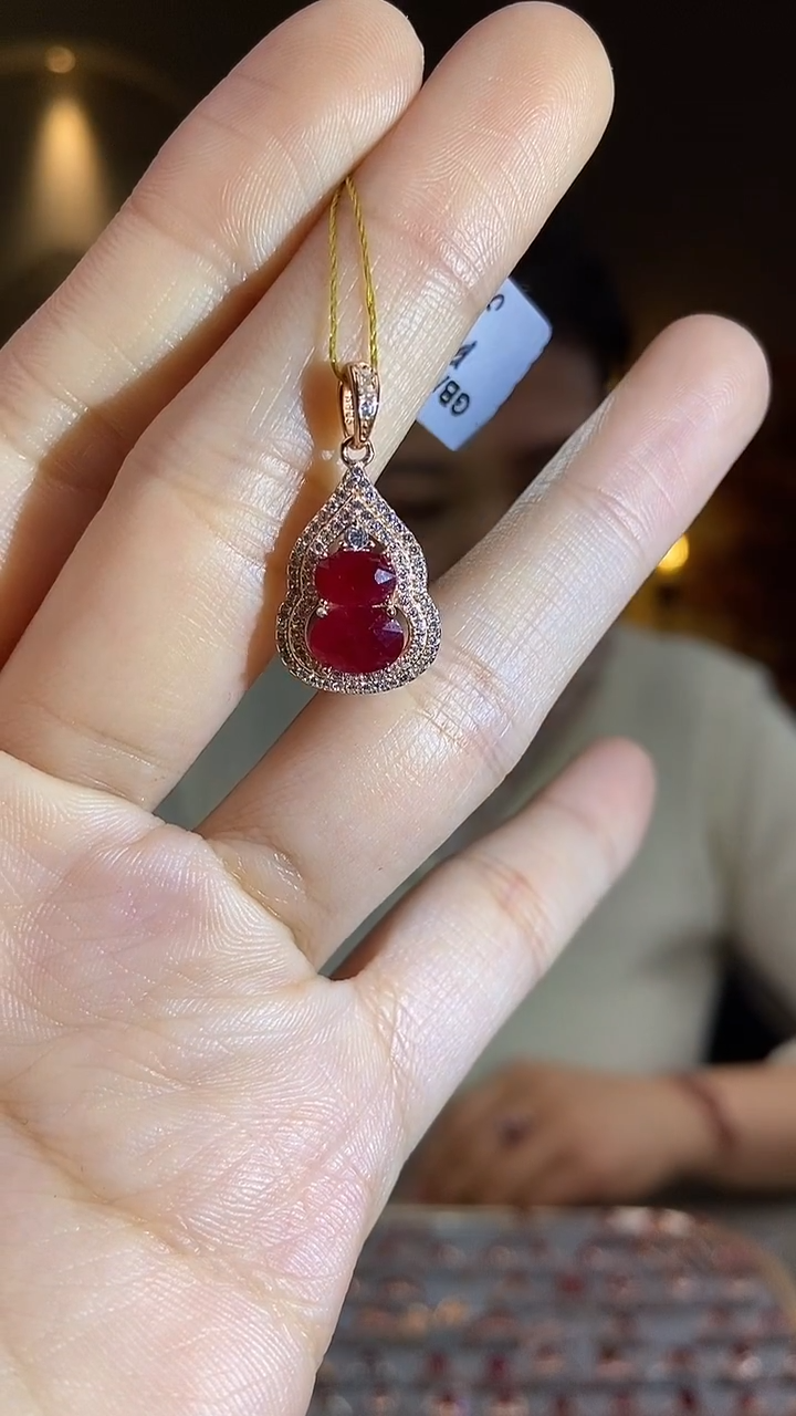 银S925镶嵌颈饰红宝石颈饰