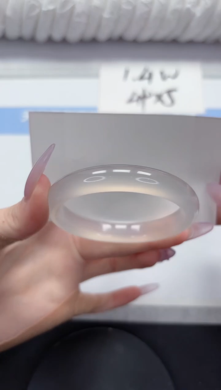 石英质玉手镯未镶嵌A222-56.1