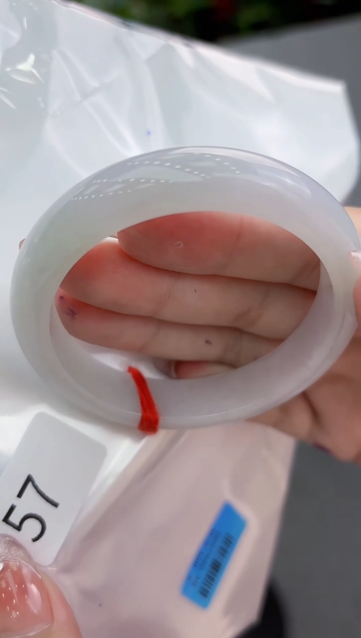 【闪购商品】翡翠手镯未镶嵌翡翠手镯