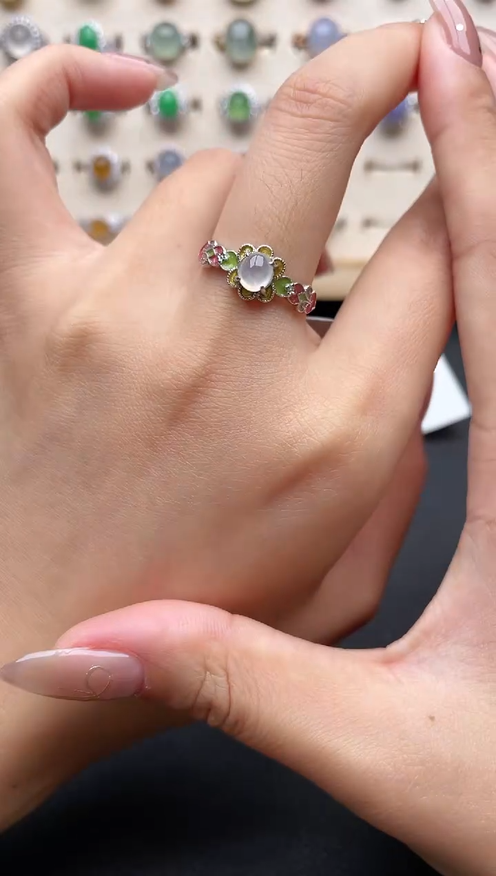 【闪购商品】翡翠戒指银S925镶嵌一物一证一礼盒