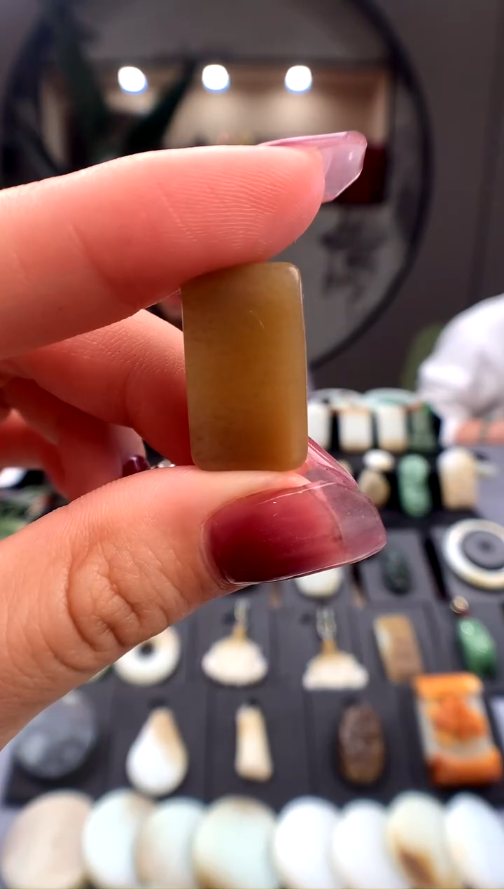 【闪购商品】和田玉颈饰未镶嵌挂件