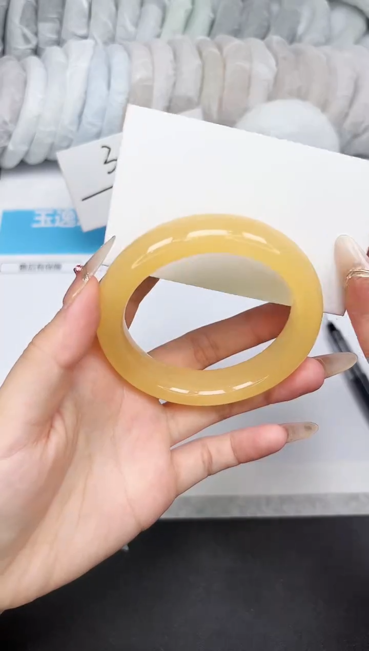 石英质玉未镶嵌手镯327-58.4