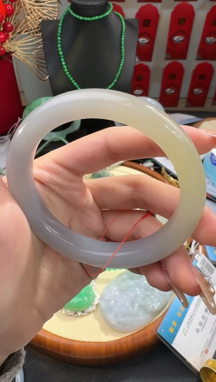 【闪购商品】和田玉手镯未镶嵌手镯