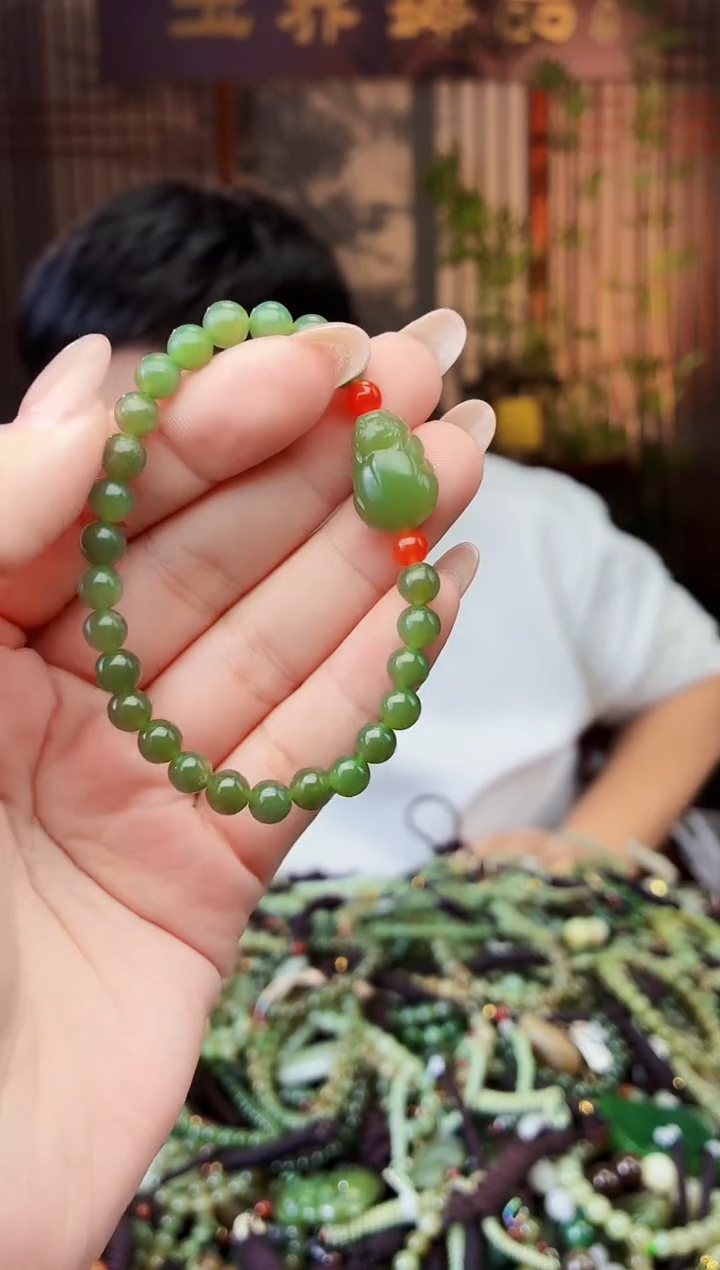 颈饰未镶嵌和田玉多样性发货拍一发一