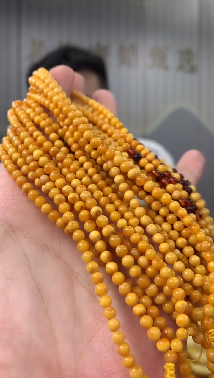 【闪购商品】琥珀裸石未镶嵌链子