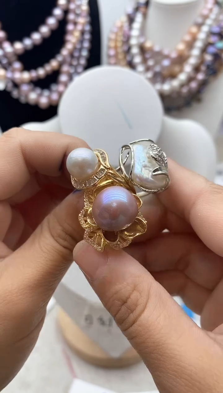 【闪购商品】淡水珍珠颈饰钛钢48