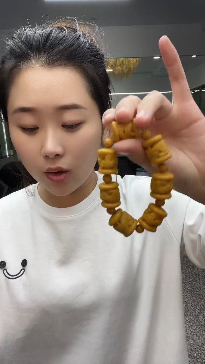 黄沁龙柱手串多样性发货一件