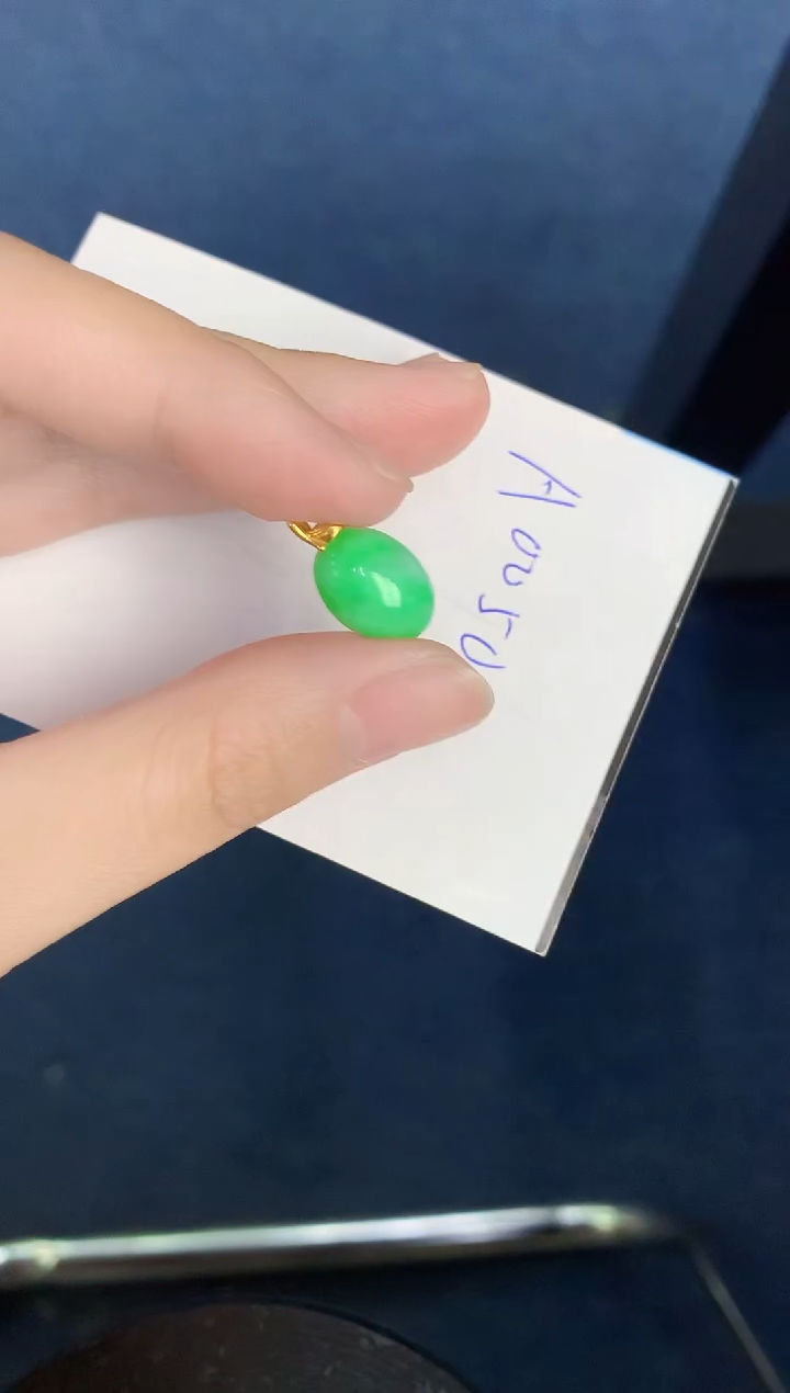 【闪购商品】翡翠颈饰18K金镶嵌000000000