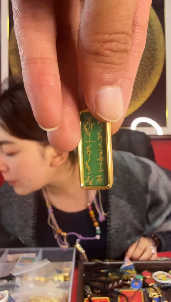 吊坠绿度母心里话-热贡纯手绘唐卡
