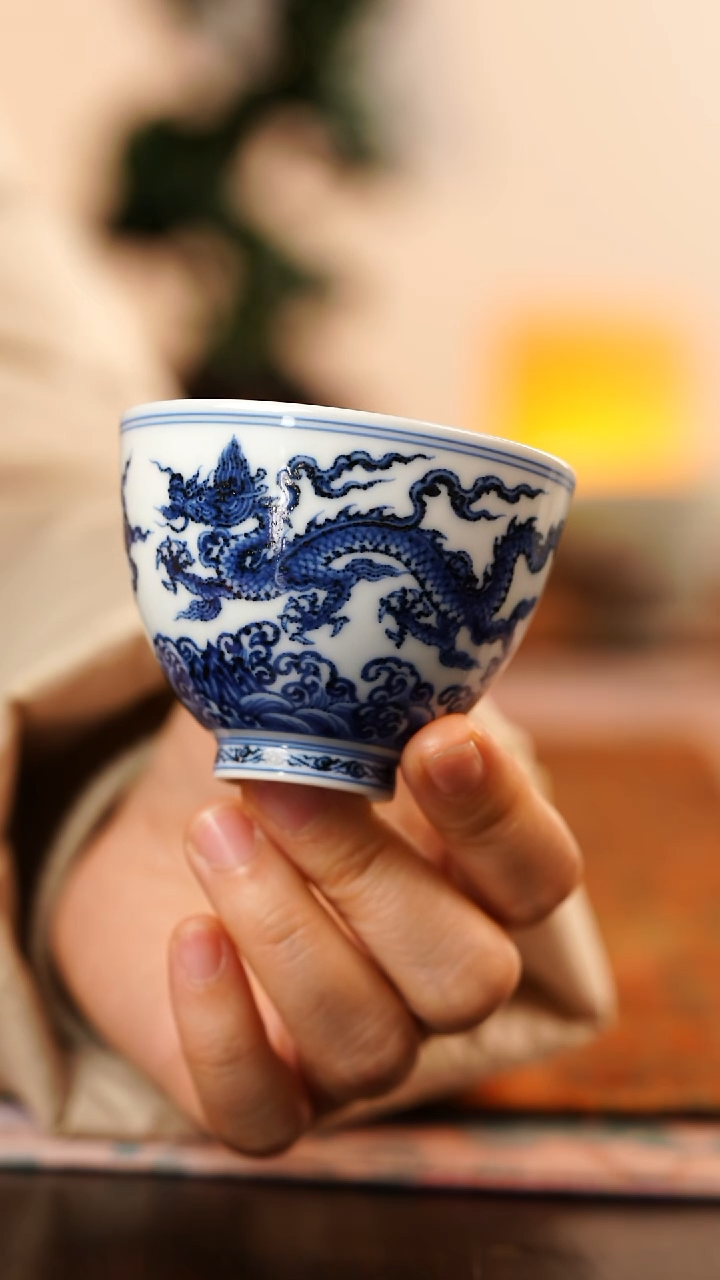 【闪购商品】松风馆海水龙纹鸡心杯