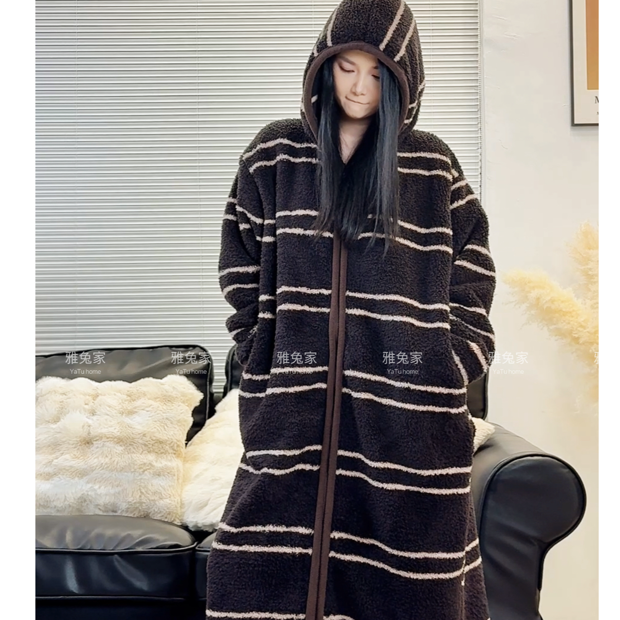 【雅兔家】冬季米粒绒加厚保暖舒适家居长款女睡衣被窝外套睡袍条纹