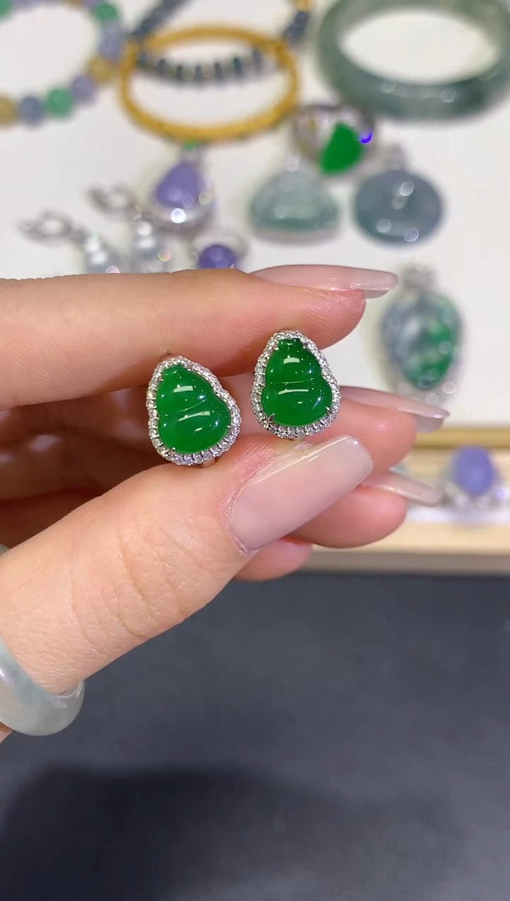 【闪购商品】翡翠颈饰18K金镶嵌团购32