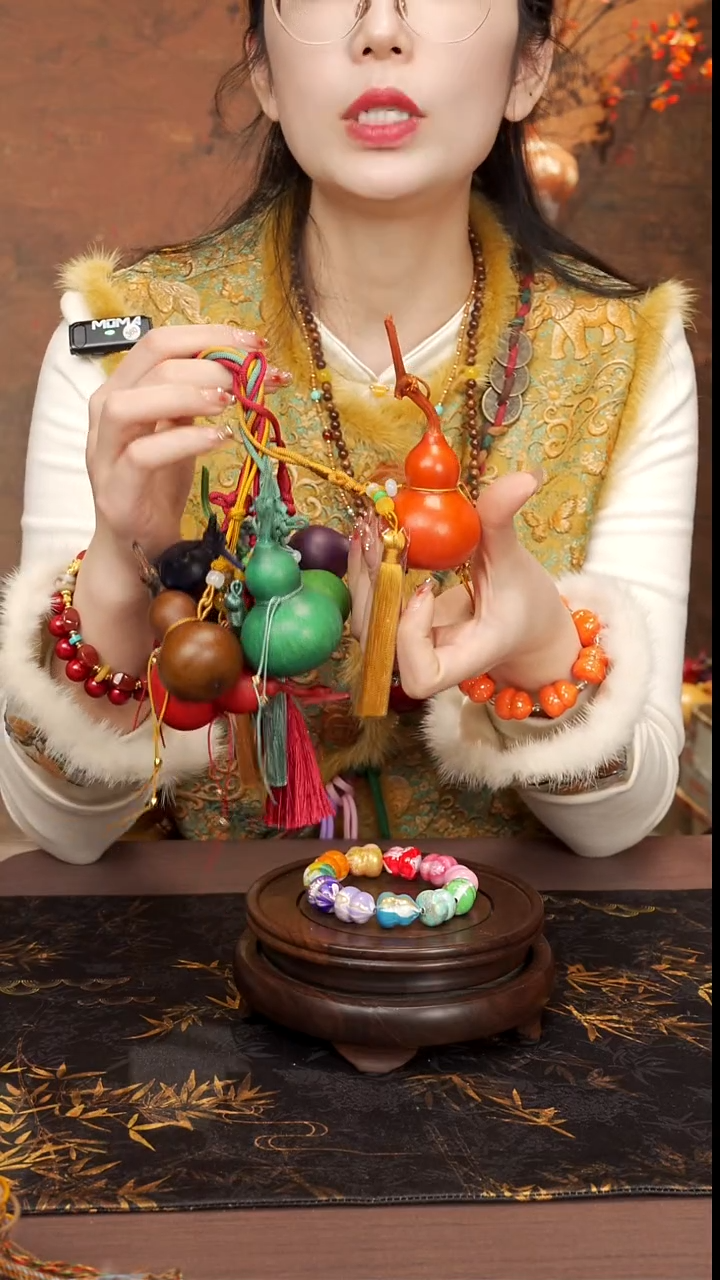 610  --精品挂件小葫芦（68