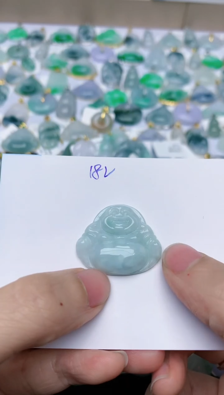 【闪购商品】翡翠颈饰未镶嵌天然翡翠A货