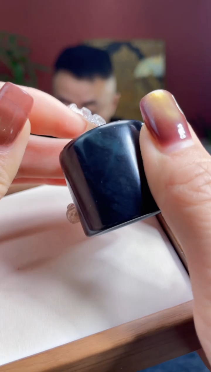 未镶嵌和田玉把件扳指