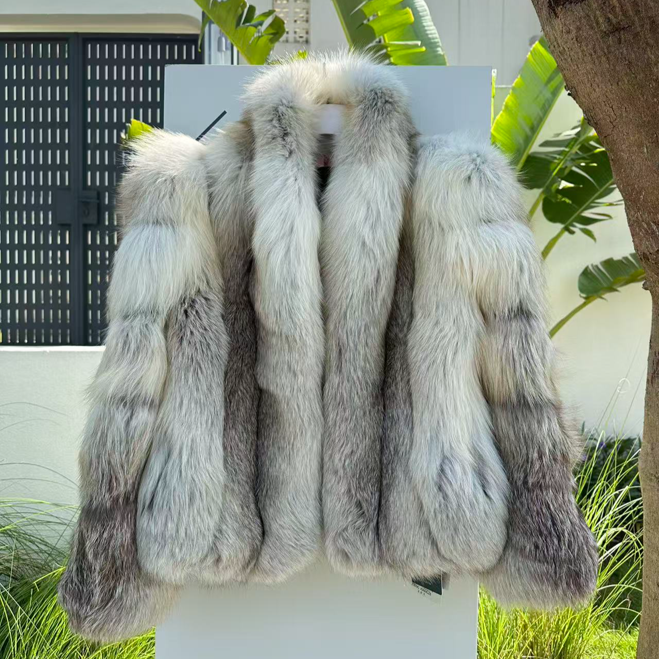 芬兰进口日晖狐短款时尚秀款狐狸毛整张皮草4c100