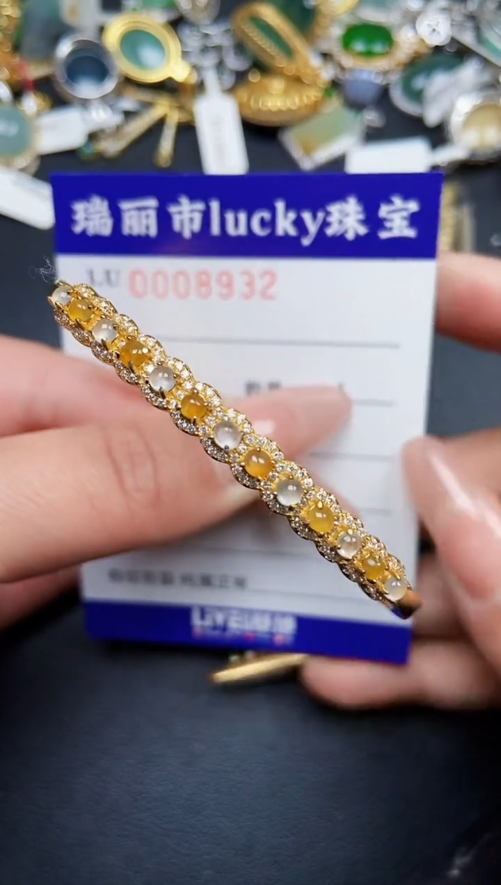 【闪购商品】翡翠颈饰银S925镶嵌8932