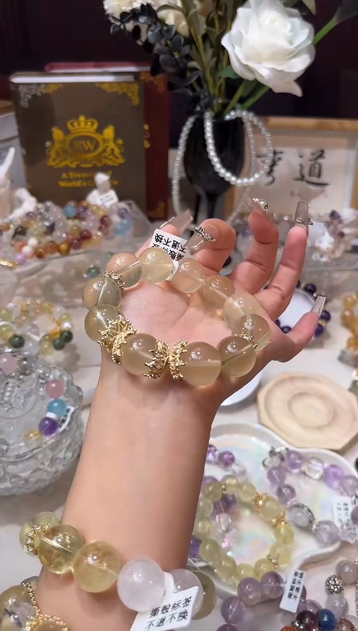 【闪购商品】水晶手链未镶嵌多样性发货发其一颜色微差【拍三单】