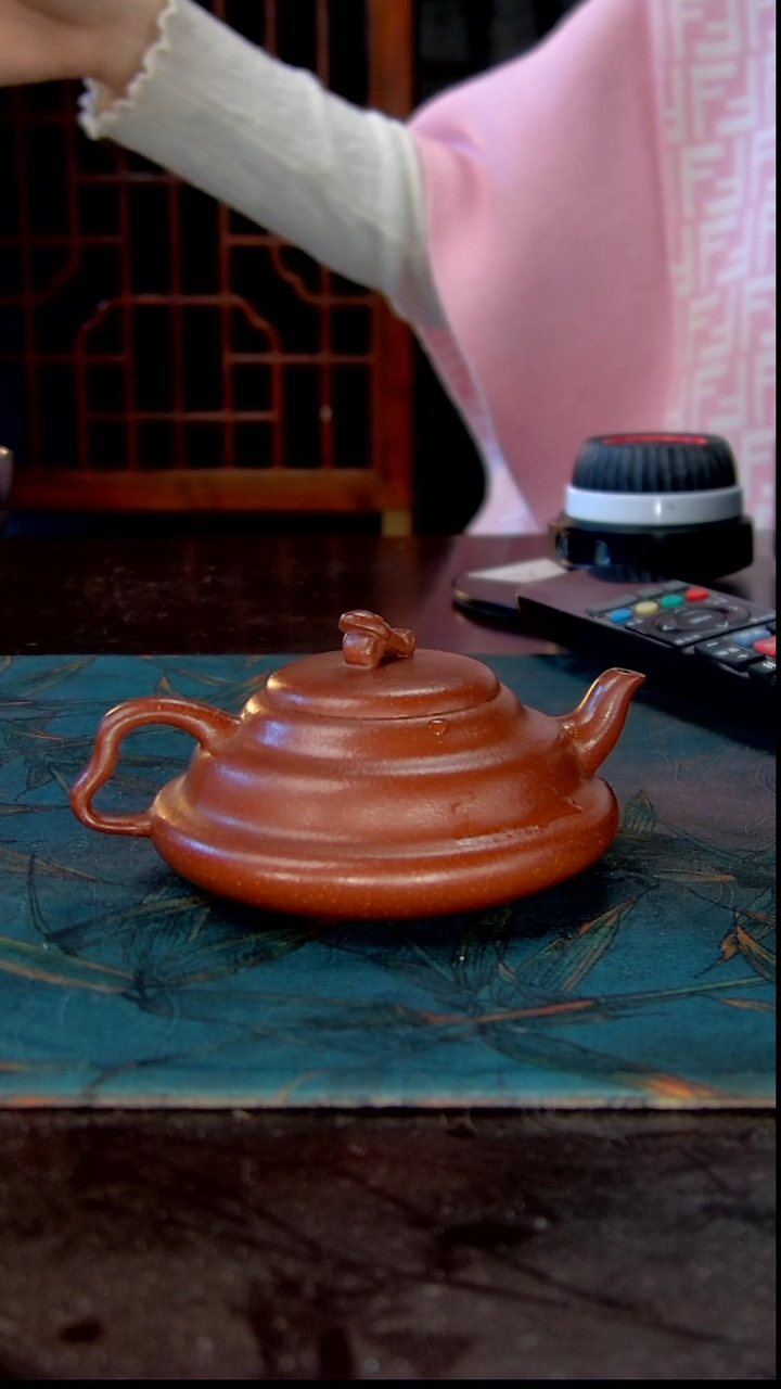 茶壶紫砂黄龙山金降坡