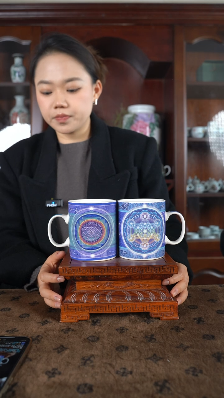 【闪购商品】其他釉下五彩大容量马克杯（颜色随机）