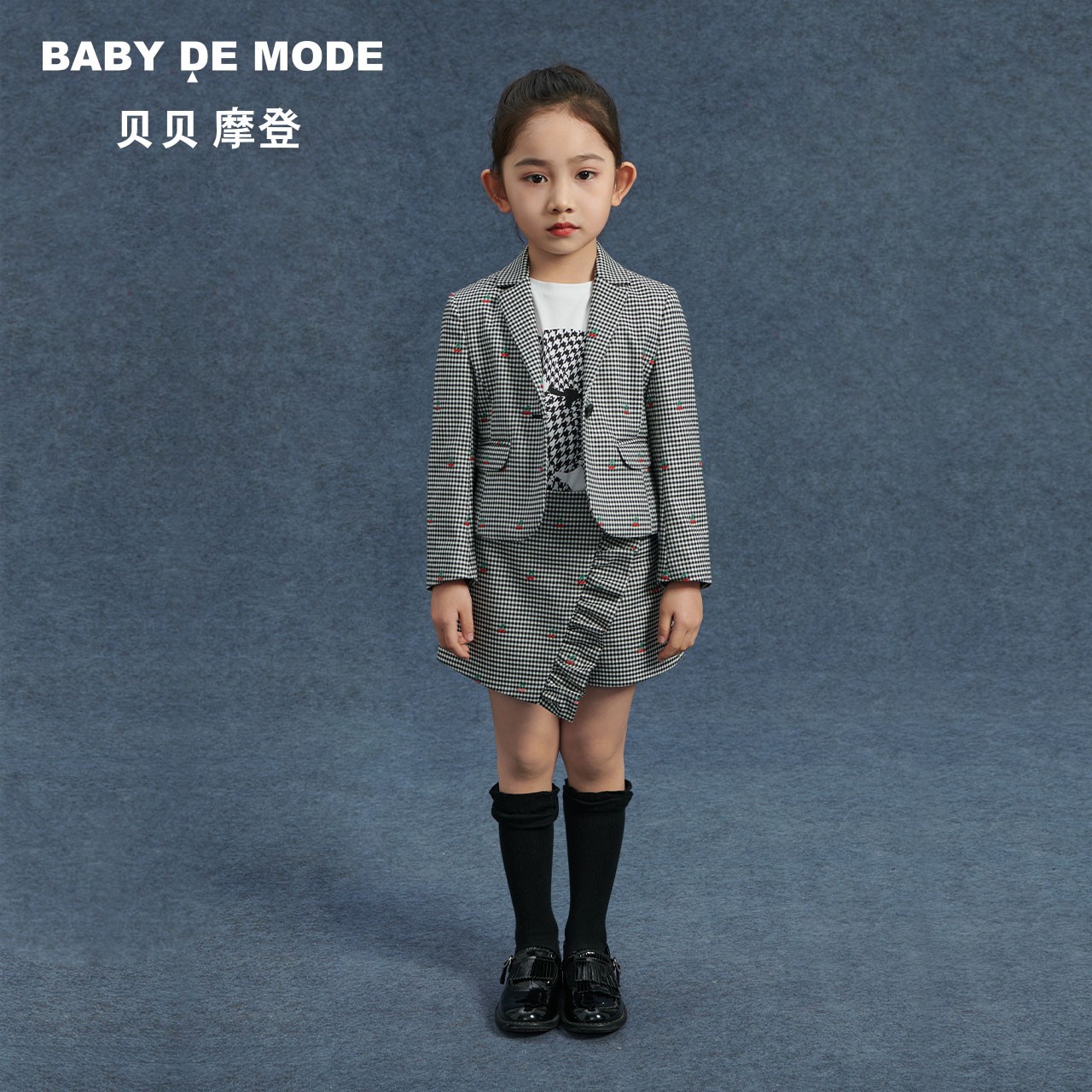 Baby De Mode/贝贝摩登女童樱桃黑白格子短外套W10FJ05