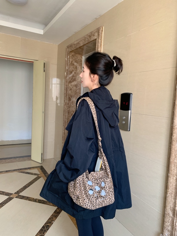 韩国东大门风衣外套（不支持退换）