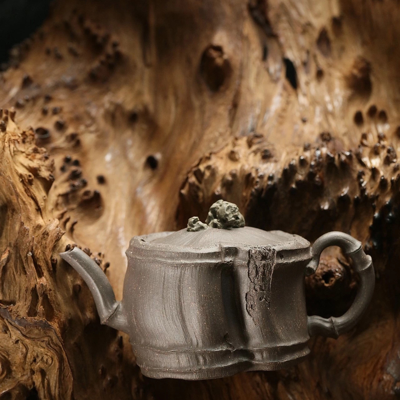 喻建铭｜拳石幽趣 170cc 老段泥 全手工紫砂壶 收藏级