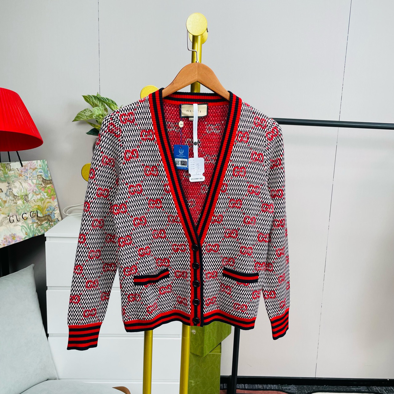 99新 GUCCI/古驰 红色小香风满印开衫 xs码/99新 公价12800