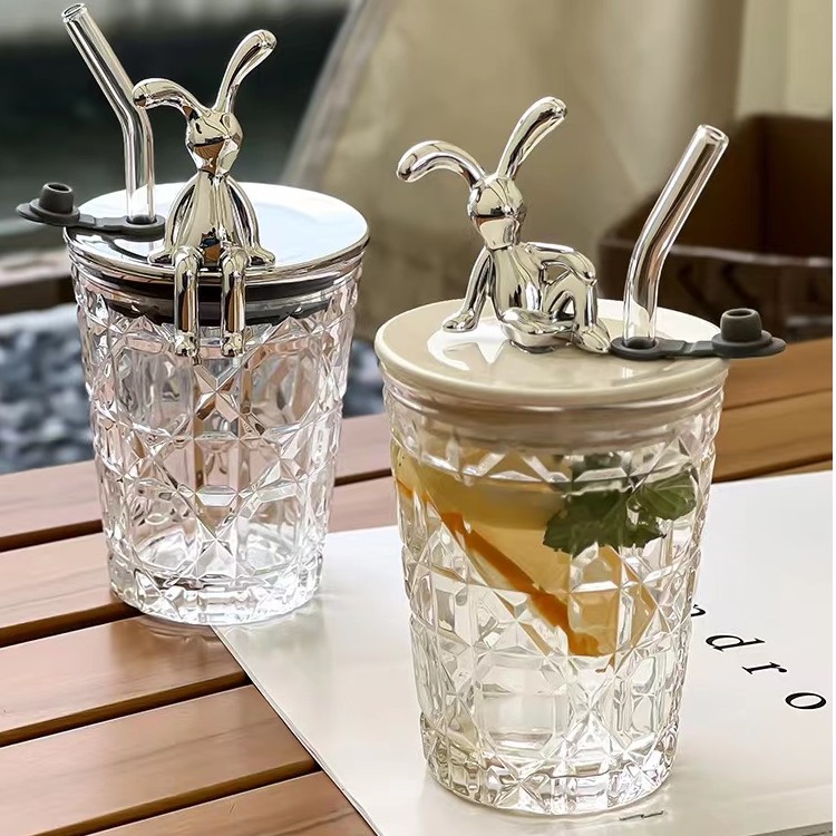 ins风菱格咖啡杯带吸管带盖玻璃随手杯夏季冰美式杯喝水杯子