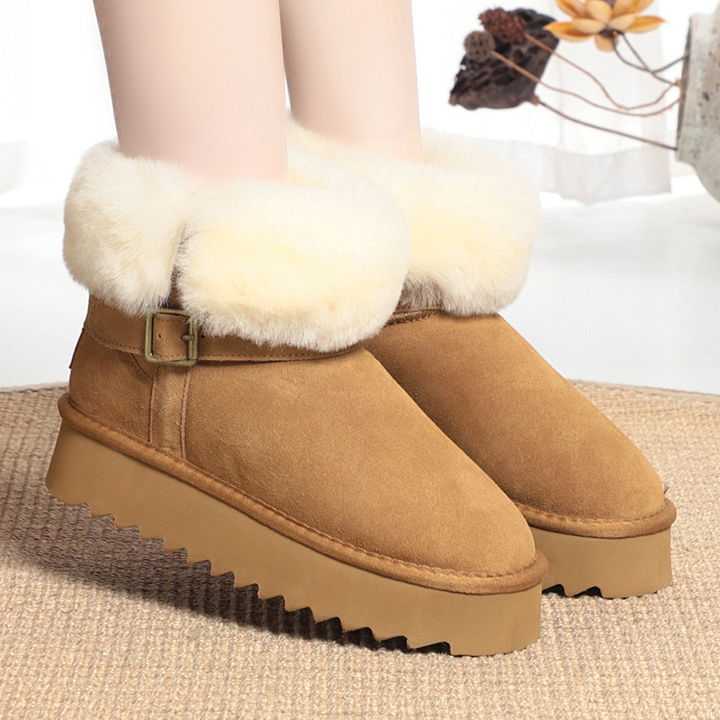 2024秋冬季新款真皮牛皮女款雪地靴时尚加绒加厚保暖厚底中筒百搭