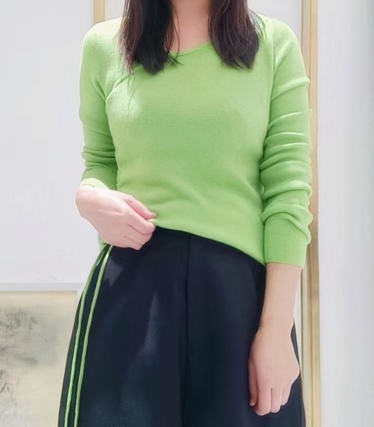 秋冬百搭长袖针织衫