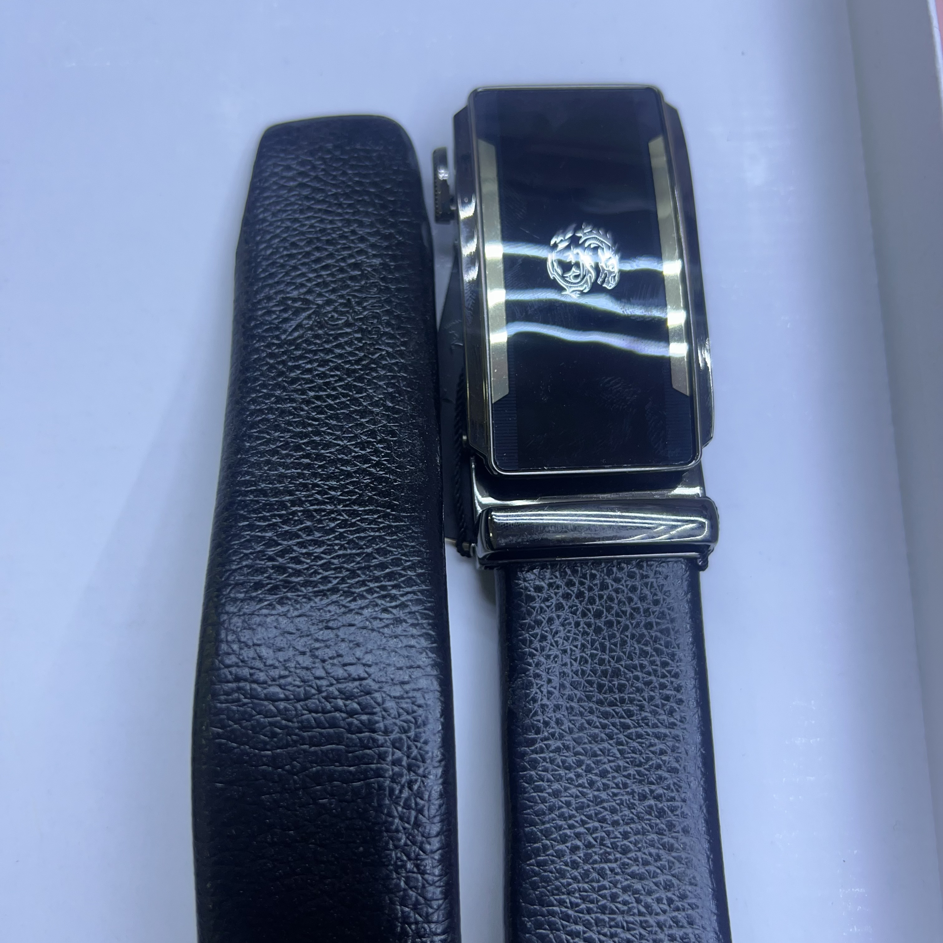 皮带针扣牛皮革男士腰带青年中年裤带休闲简约