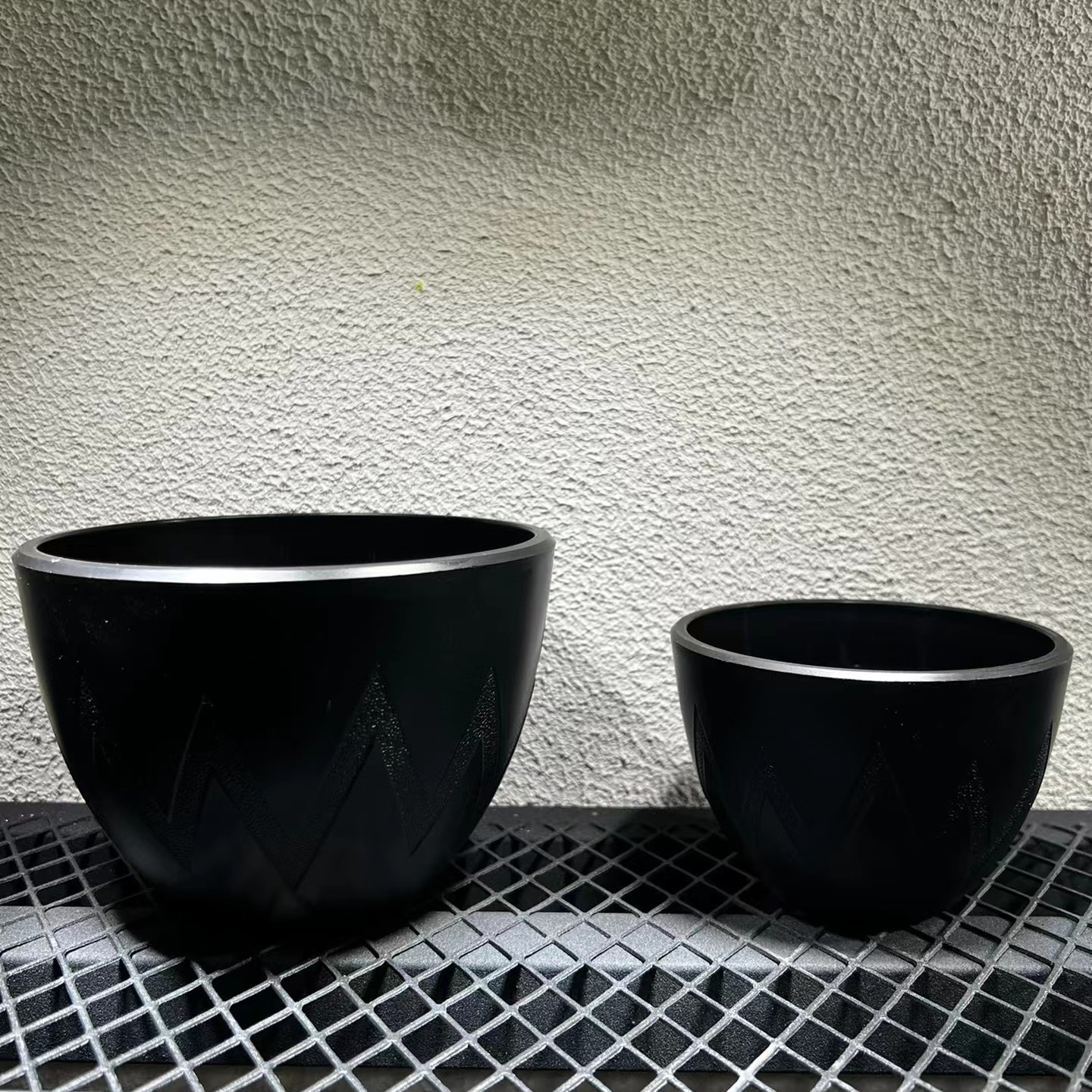 日本花盆/块根盆/闪电黑胶盆