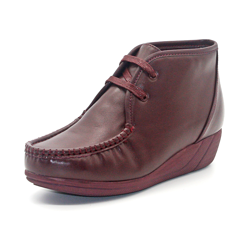 米莲诺新款休闲真皮靴妈妈鞋244703休闲短靴舒适软底复古高帮