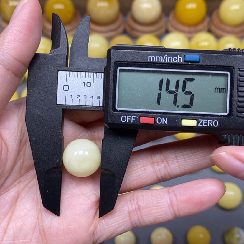【闪购商品】琥珀裸石未镶嵌科*
