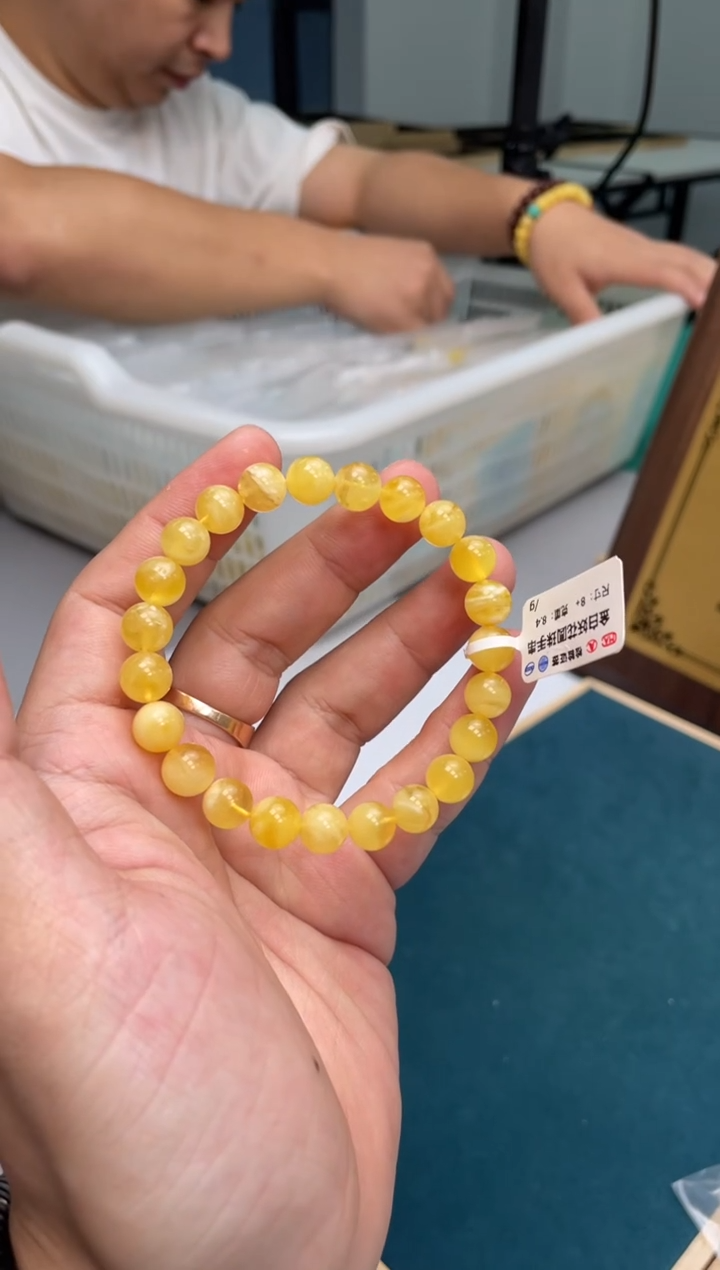 【闪购商品】琥珀裸石未镶嵌901多样性发其一