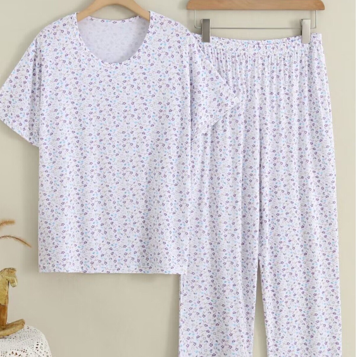 莫代尔中老年短袖女大码背心老年人上衣宽松奶奶T恤夏季妈妈汗衫