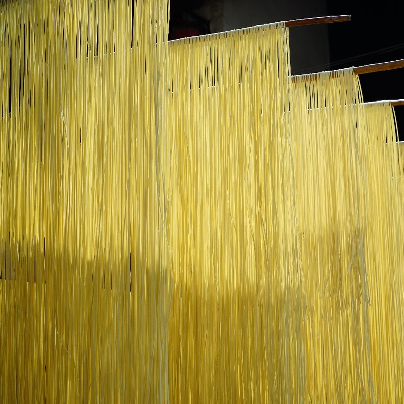  贵州优质全麦碱水手工面条纯正家乡味细腻营养美贵州发货