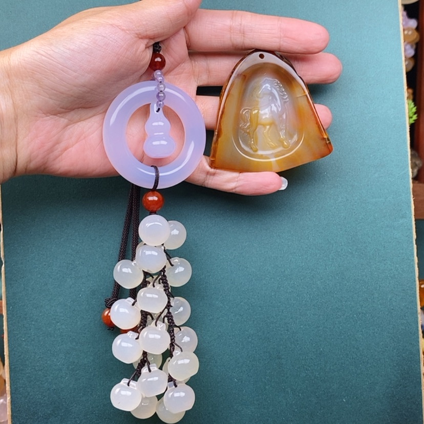【闪购商品】玛瑙/玉髓车挂未镶嵌小*头邮政