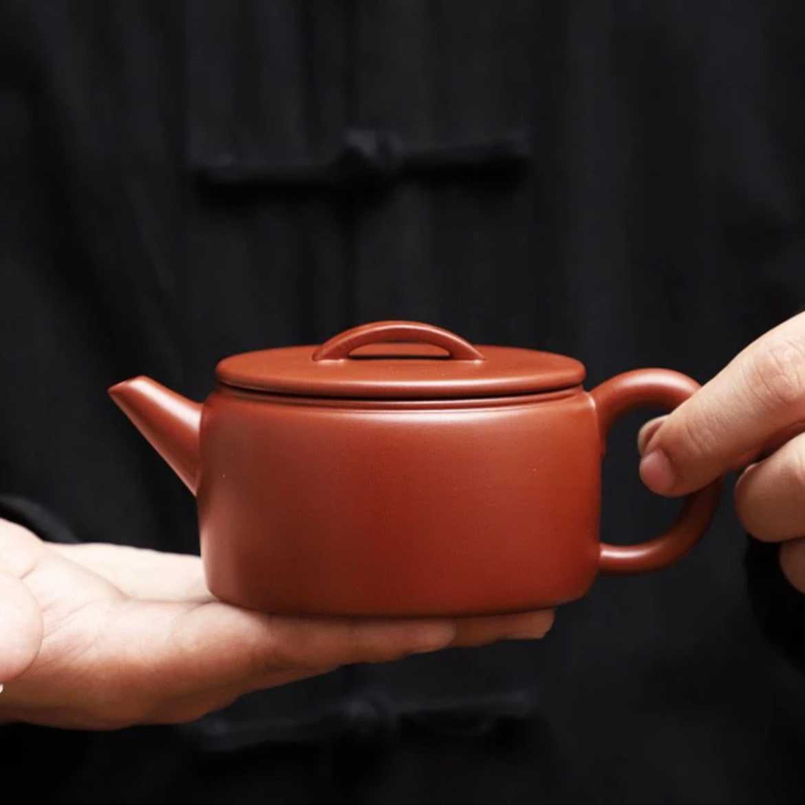 孙志峰朱泥平盖大口汉瓦壶