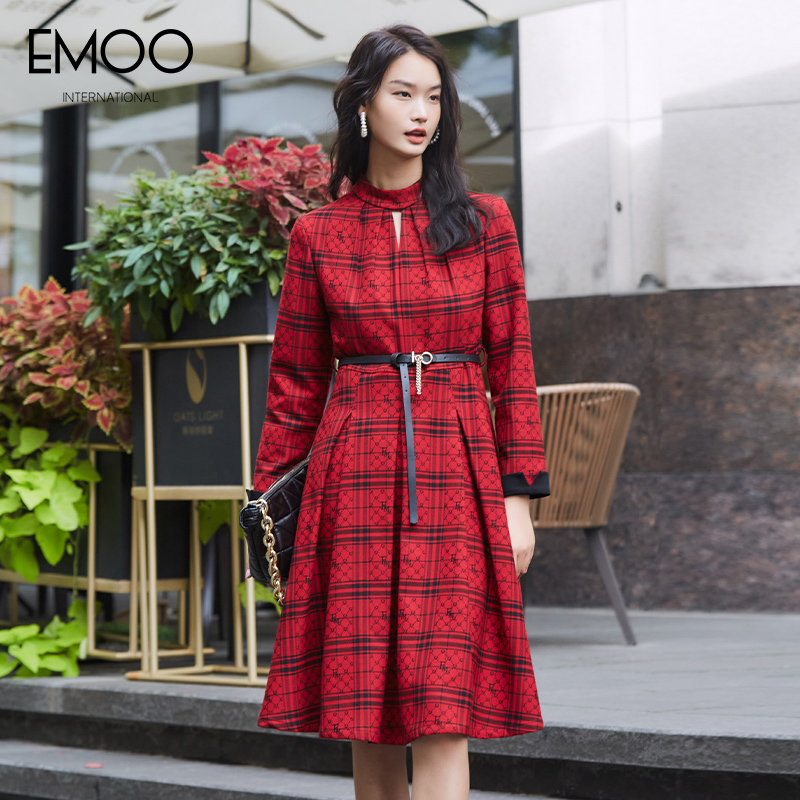 EMOO/杨门格子长袖连衣裙（附皮带）收腰气质显瘦红色E12L033102