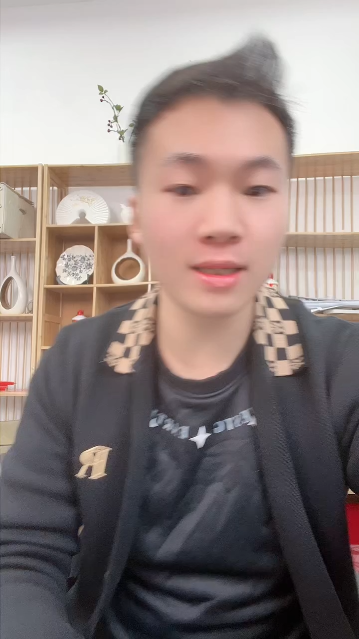 【闪购商品】新龙钞整刀无47-带评级