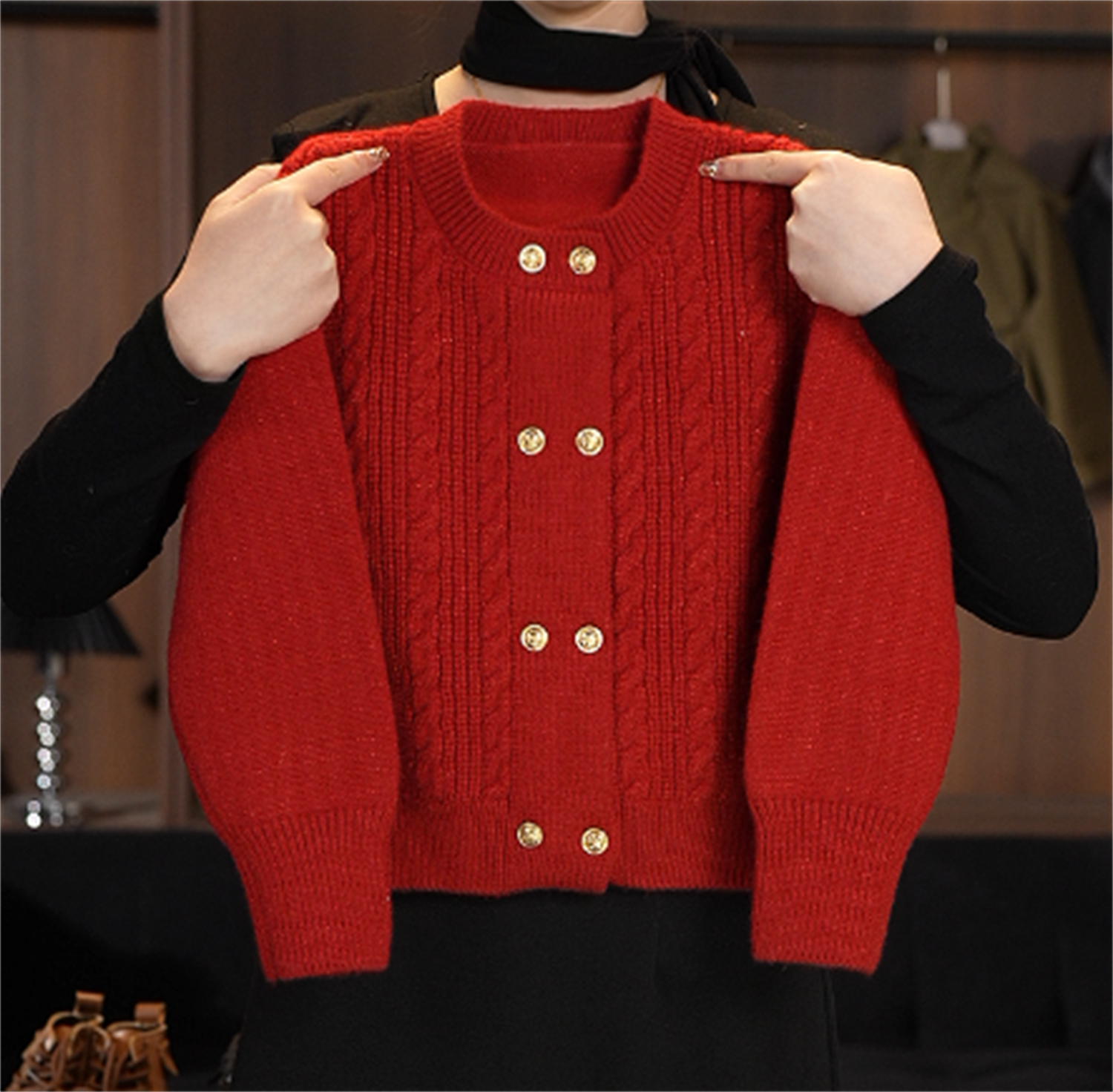 【CW】设计师款   年款百搭复古毛衣 “软毛纱线纺织” MY