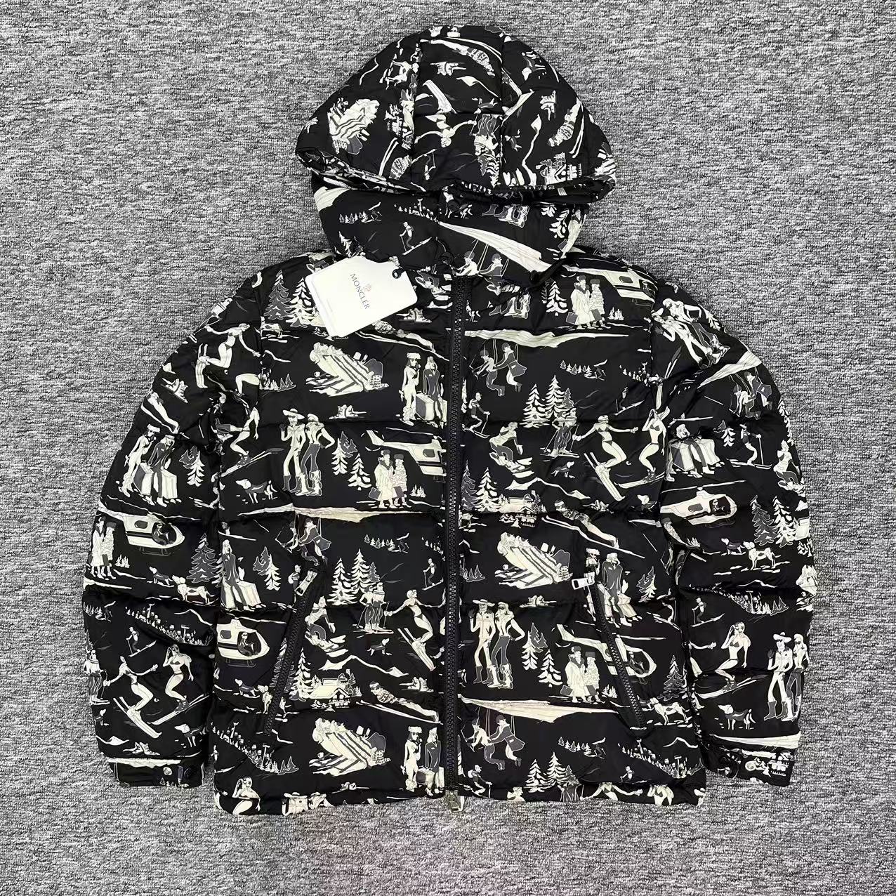 99新 MONCLER 蒙口满印人像羽绒服/2码/99新带吊