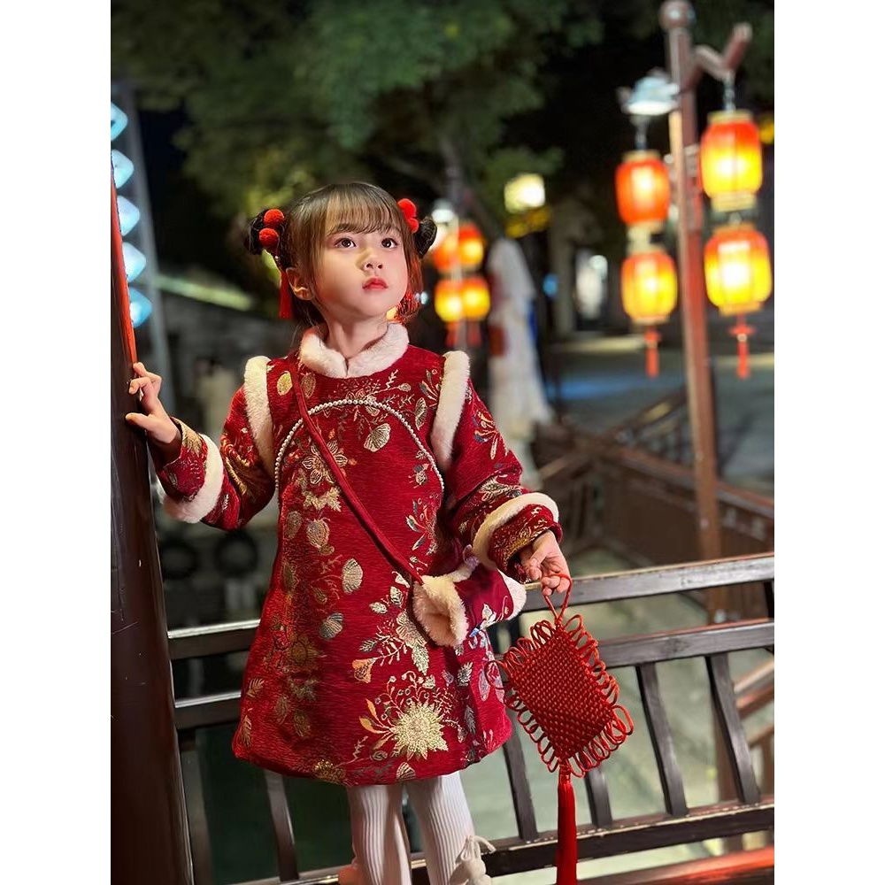 拜年服女童冬款汉服2024新款中国风儿童宝宝新年唐装喜庆衣服冬季