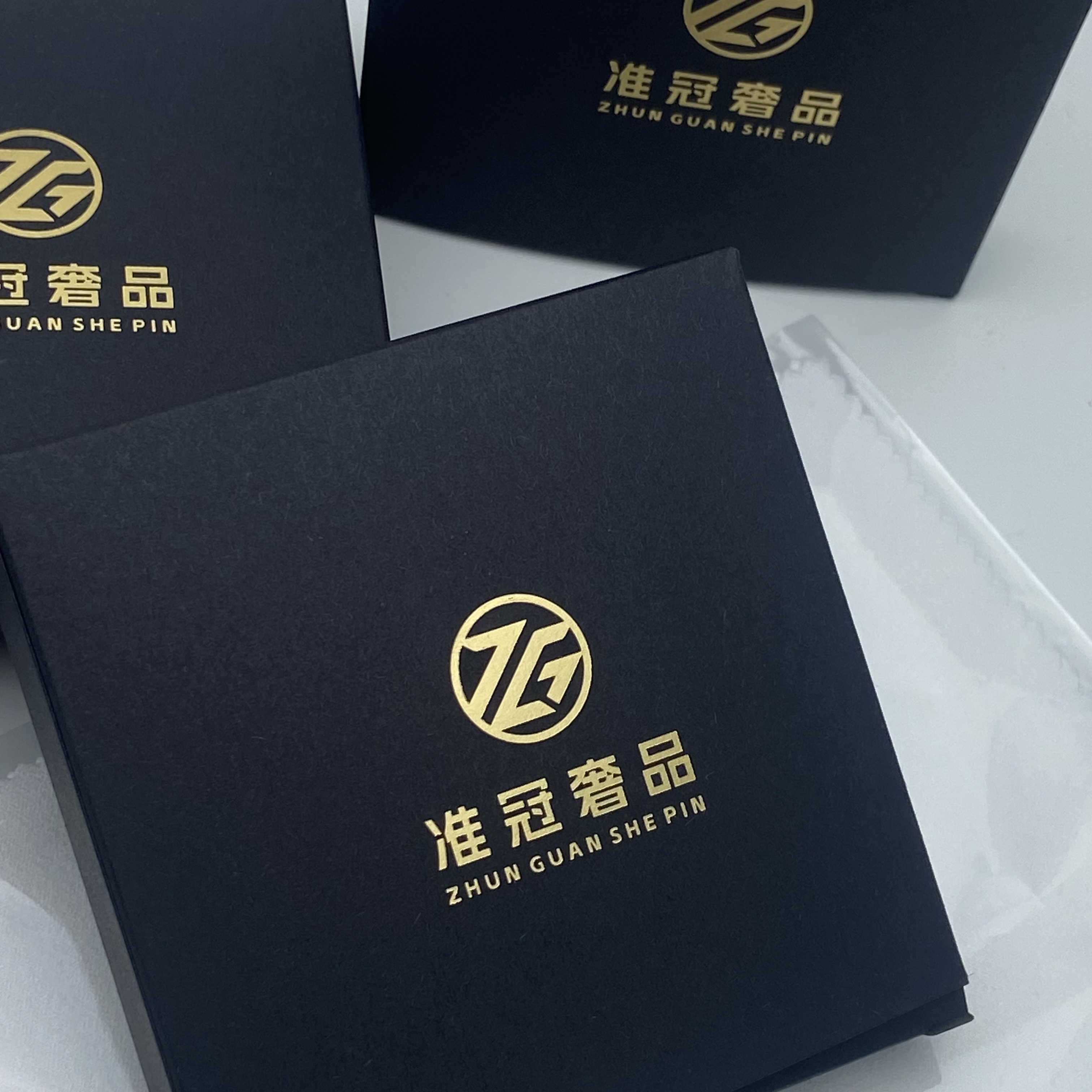 全新未使用  【准冠见面礼】表布/两盒装