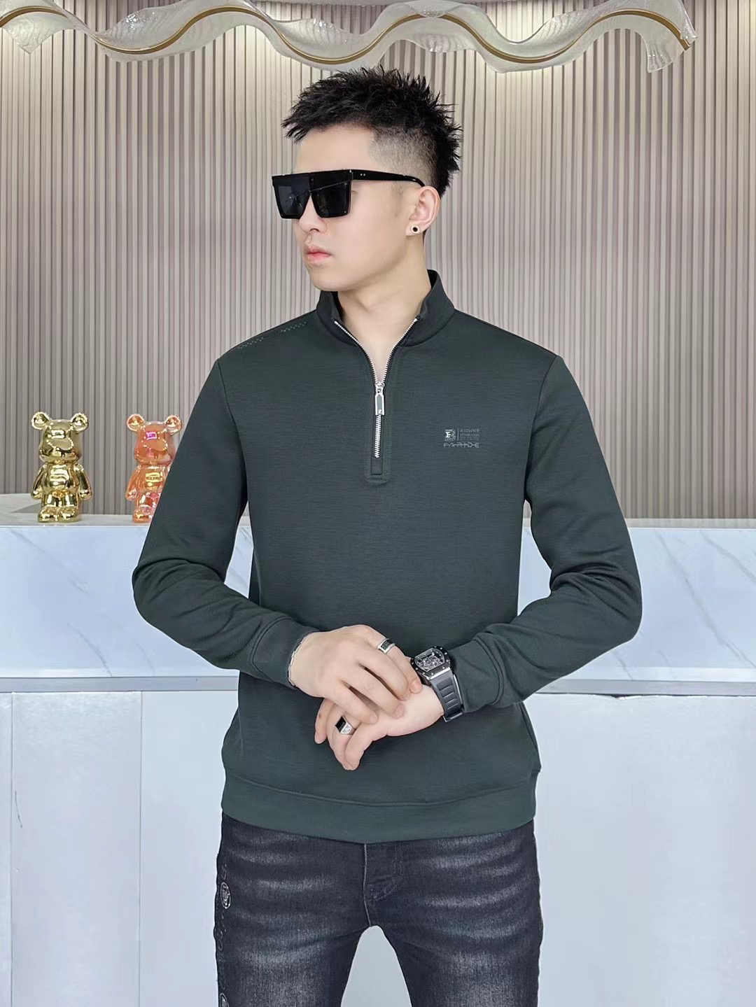 6802秋季新款轻奢百搭立领拉链卫衣