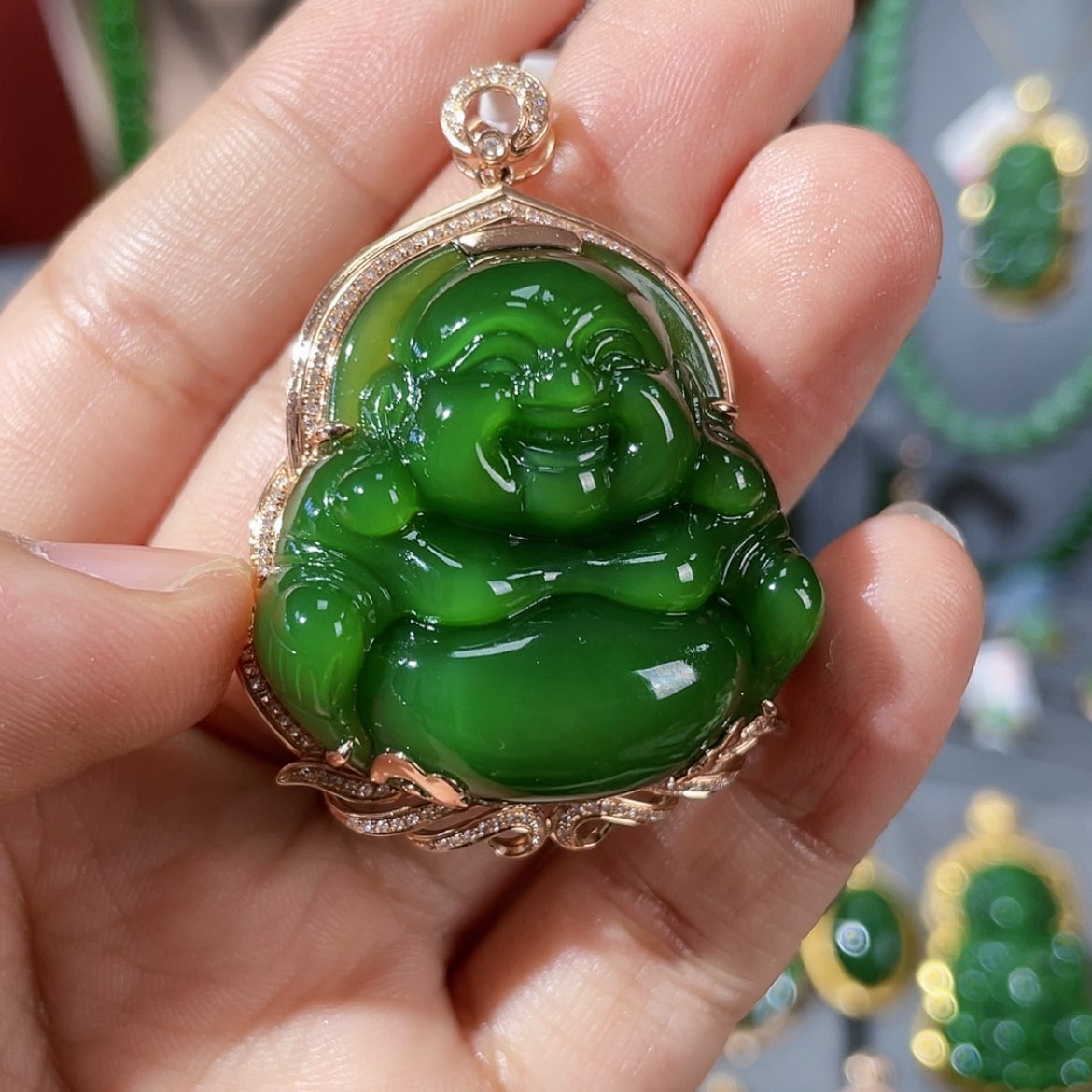 【闪购商品】和田玉（碧玉）吊坠不含链18K金镶嵌