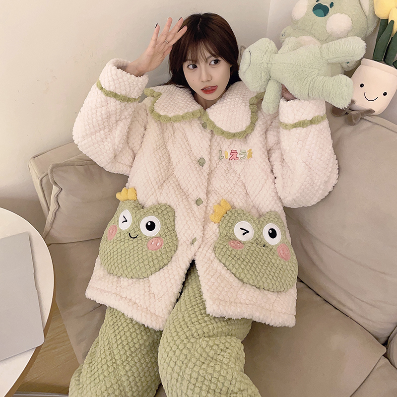 夹棉睡衣女珊瑚绒冬季新款加绒加厚三层棉袄保暖学生大码家居服秋